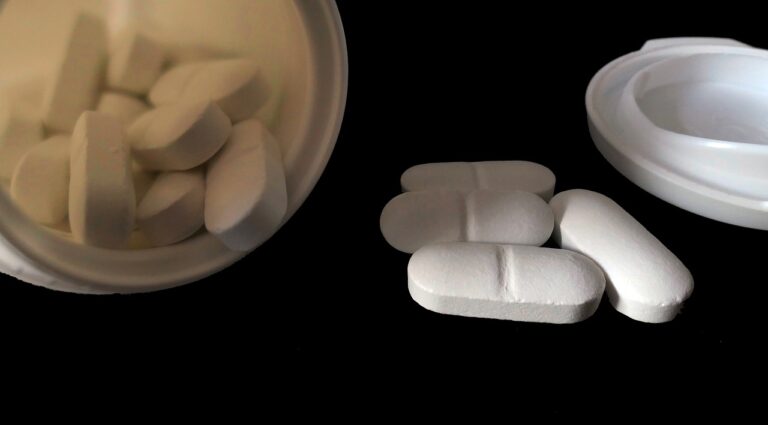 Insights pills, tablets, medicine-5693575.jpg